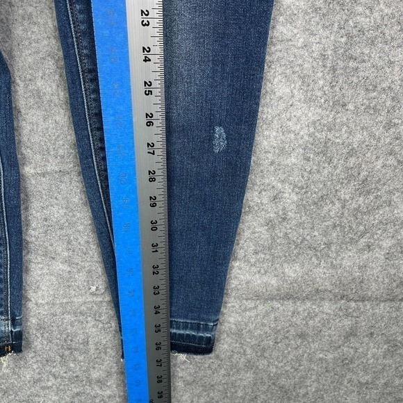 Spanx Distressed Ankle Skinny Jeans Women's Size Medium Blue Distressed 20203R - Picture 4 of 10